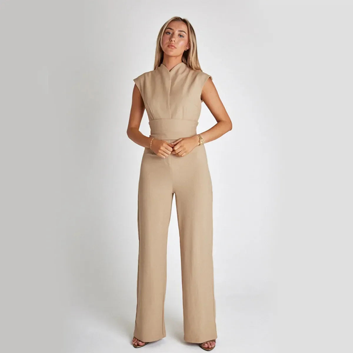 Sleeveless Jumpsuit™ - Figure-hugging, Stylish & Comfortable.