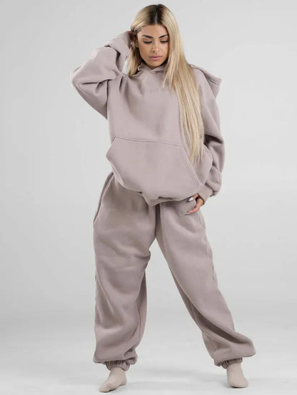 Signature Fit Hoodie – Sleek Edition
